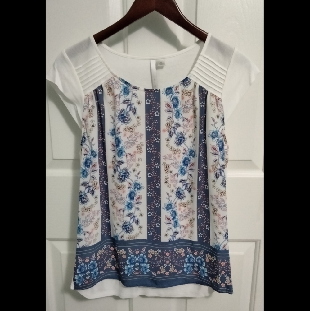 Lauren Conrad floral top